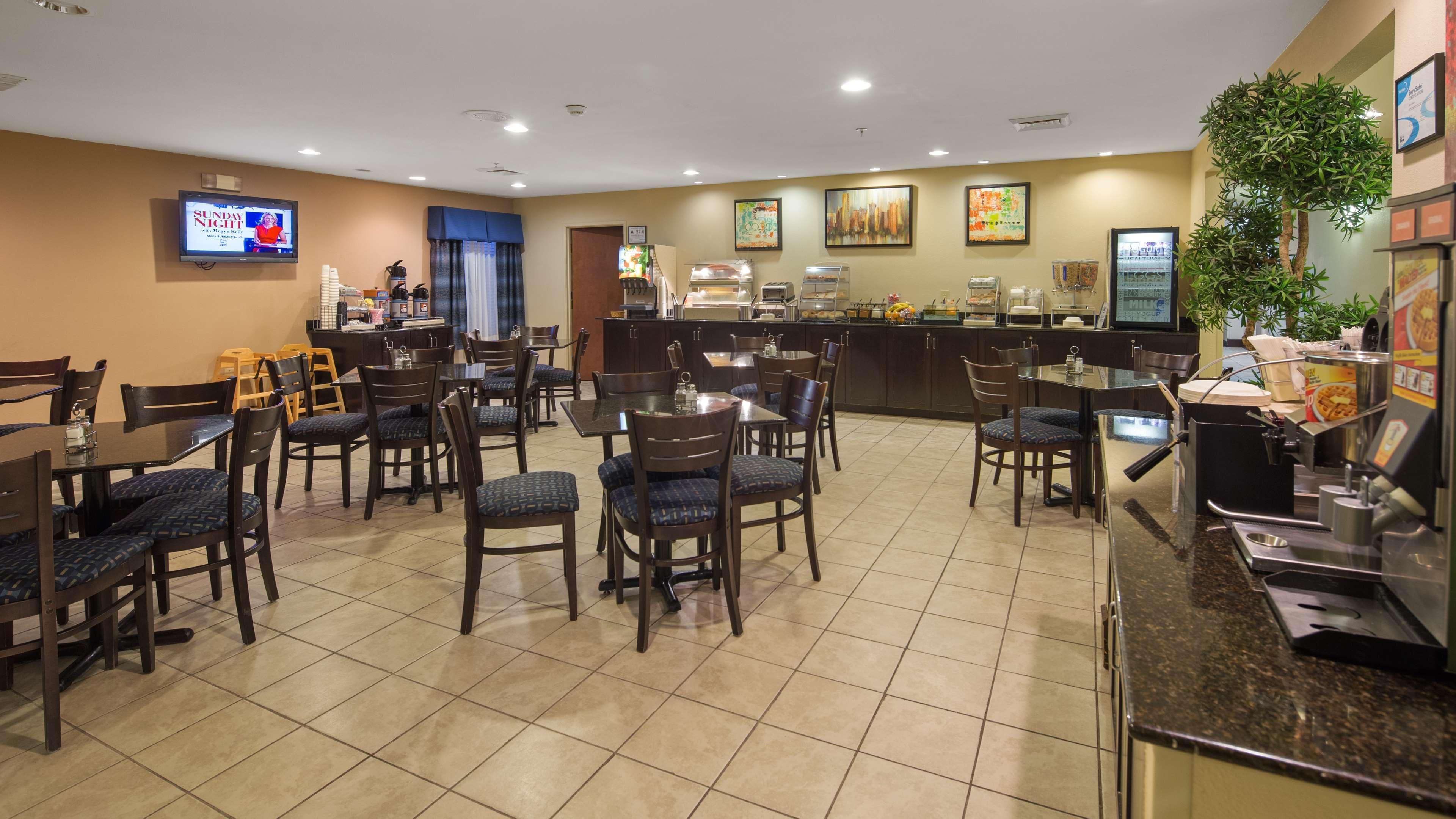 Surestay Plus Hotel By Best Western Roanoke Rapids I-95 Bekvämligheter bild